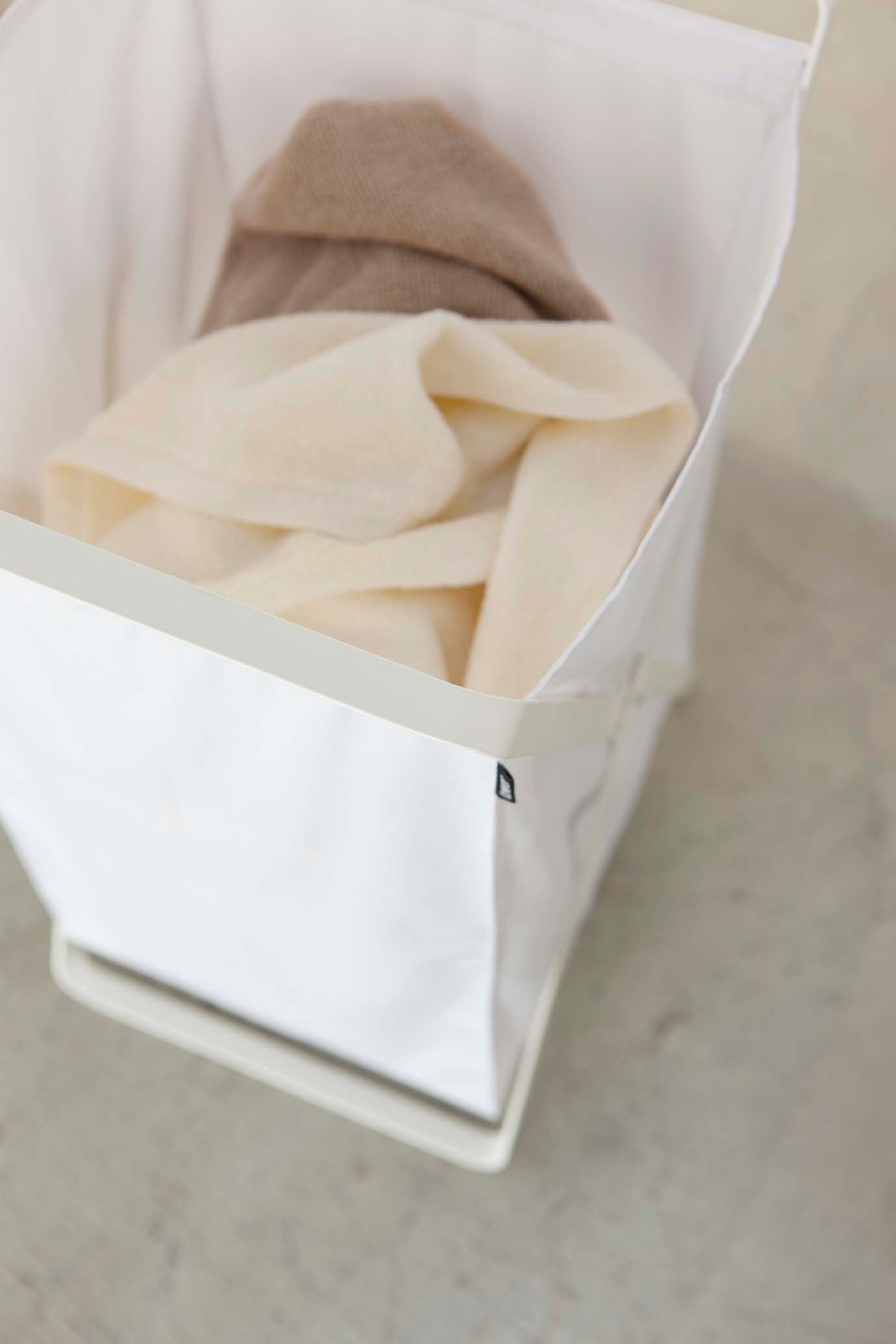 Laundry Hamper - Steel