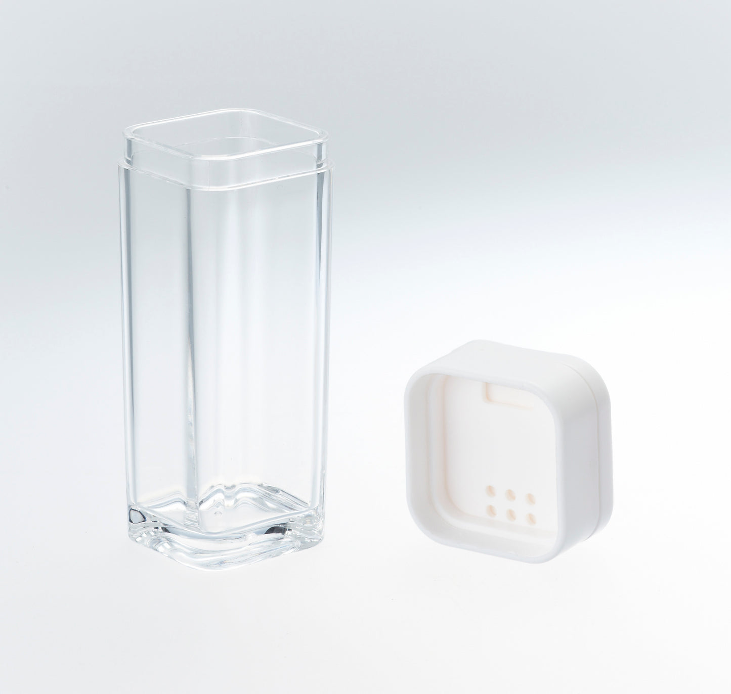 Spice Rack with 4 Shakers