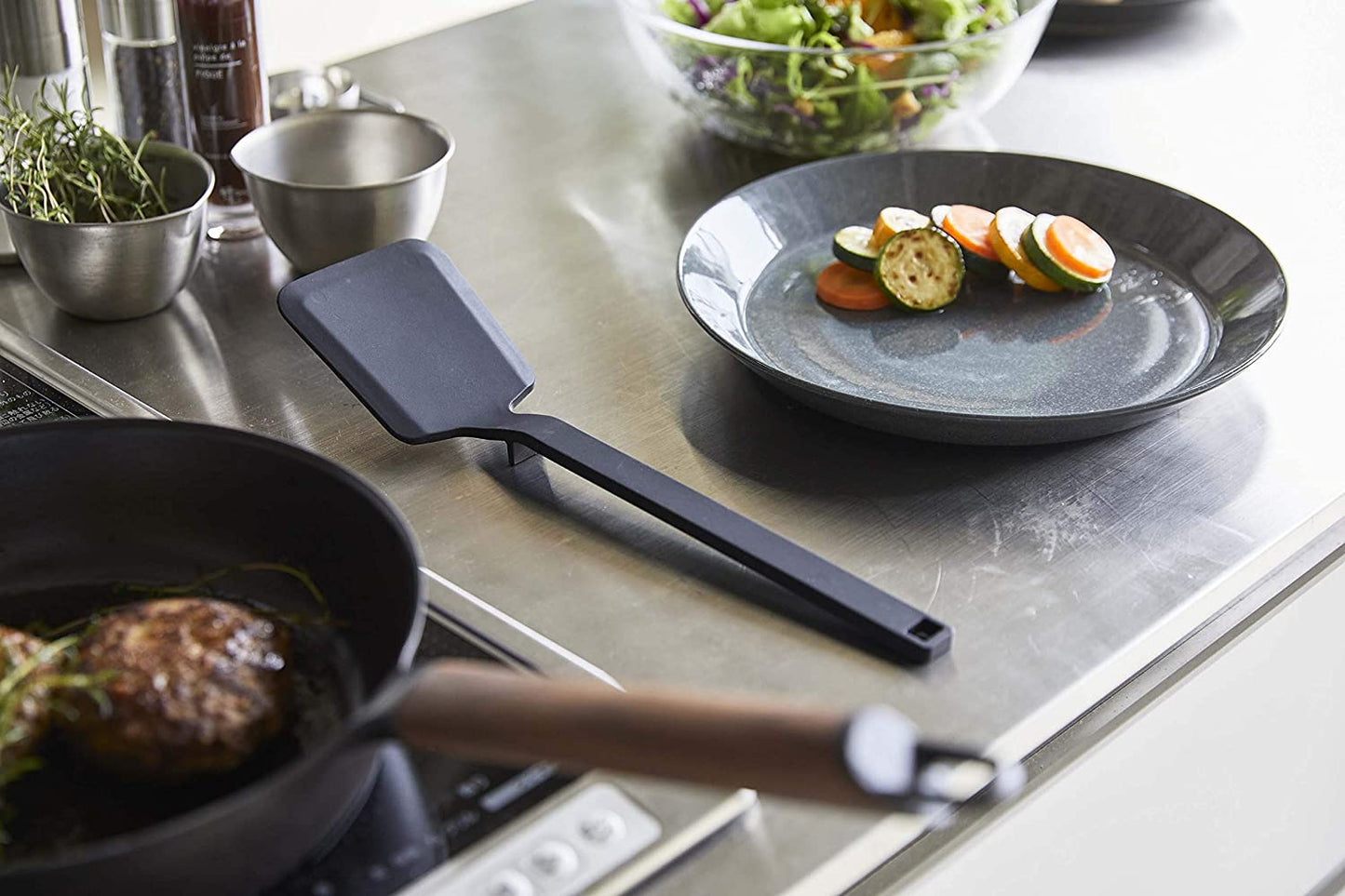 Floating Spatula