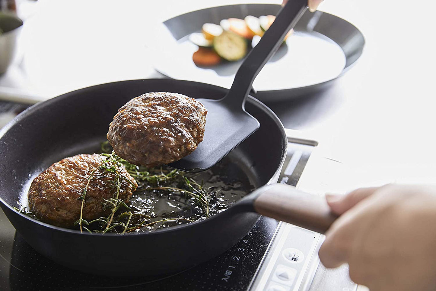 Floating Spatula
